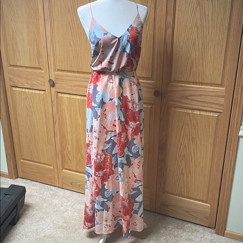 LOFT Floral Spaghetti-Strap Maxi Dress in Size 8